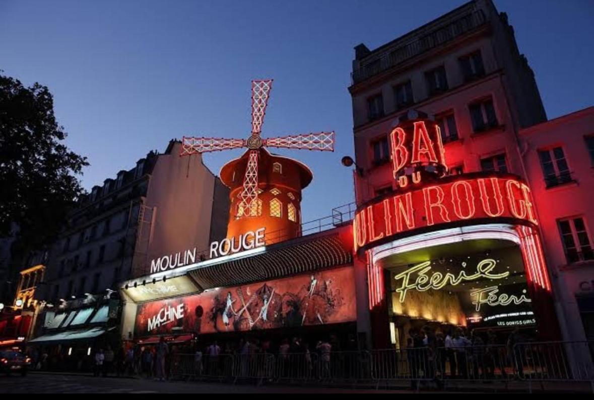 Moulin Rouge-charmant Apartment