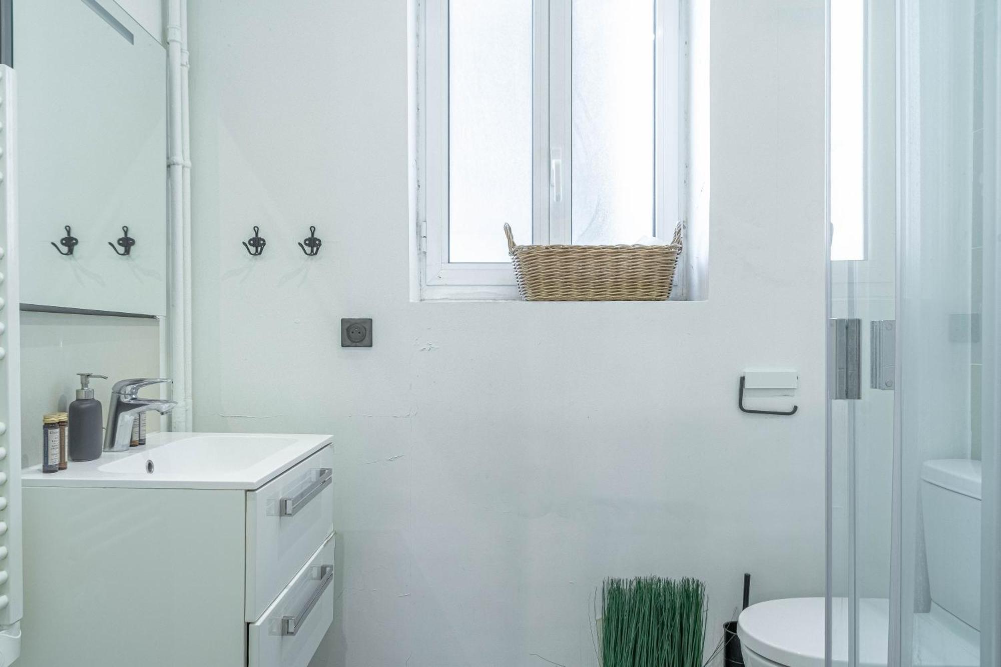 Apartment Lavie Maison Faubourg St Honore Paris