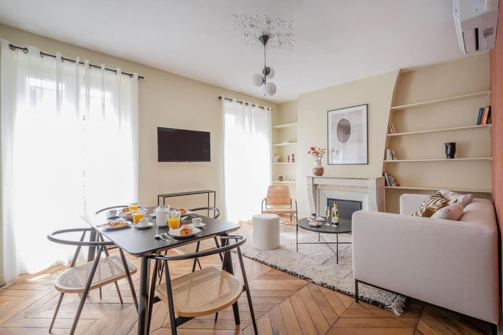 Apartment 3#two Bedrooms#champs Elysees#arc De Triomphe#ac *