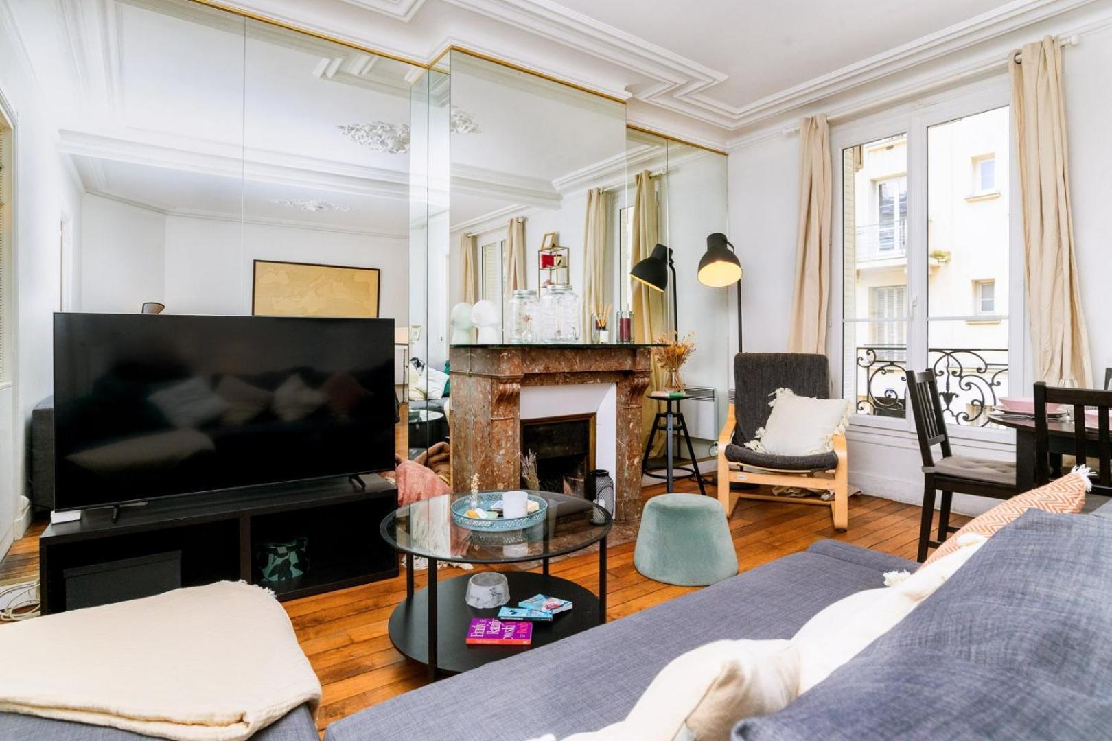 Bright 2br - Butte Montmartre | By Airnest Paris