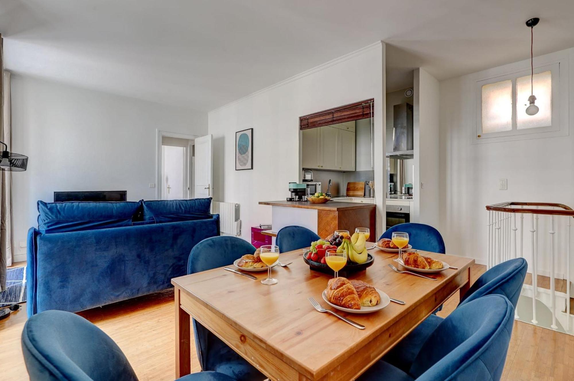 Apartment Champs-elysees - 2br With Balcony - Cityapartmentstay Paris