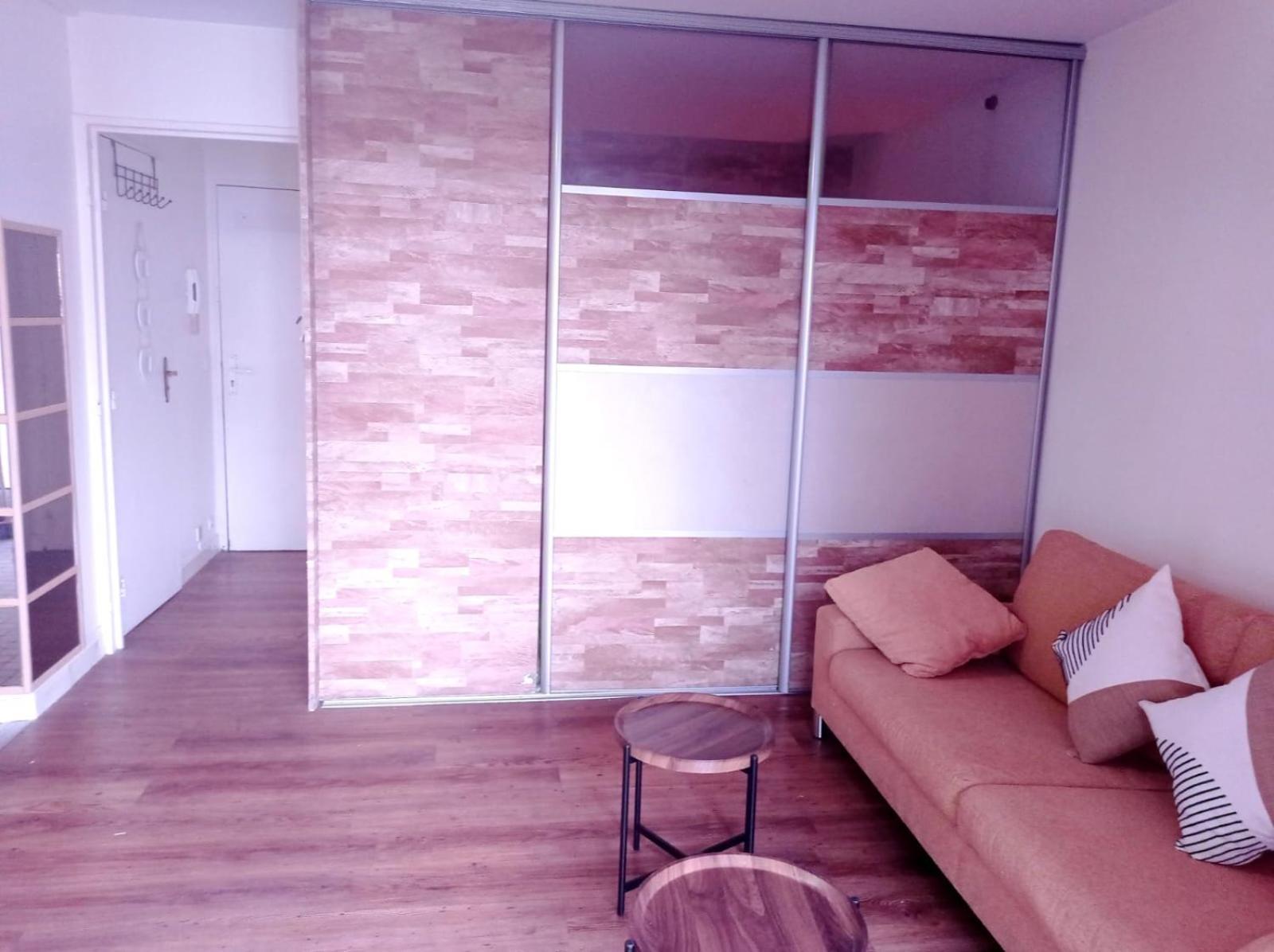 Zain Apartment *