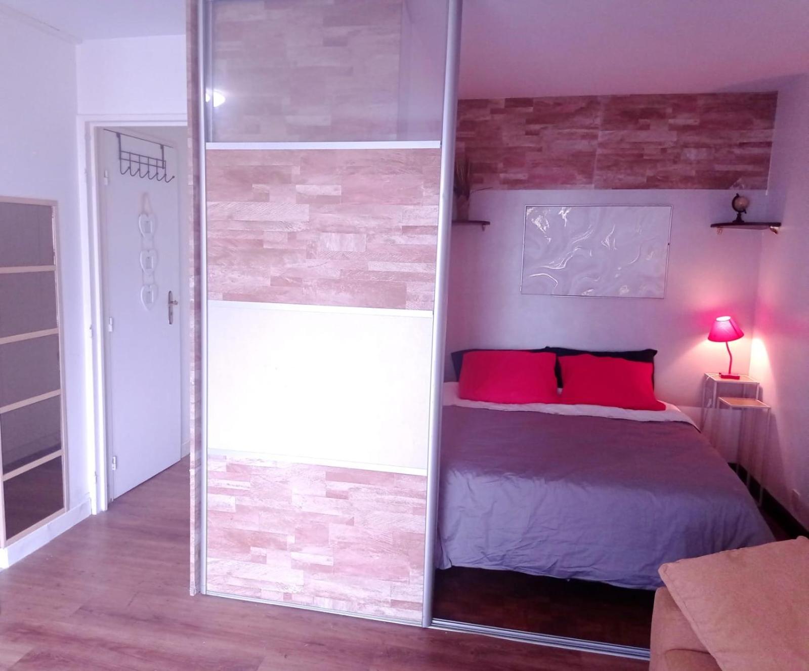 Zain Apartment Paris