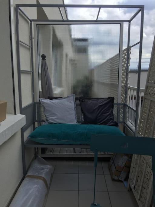 Grand Avec Parking Montparnasse 14e Apartment