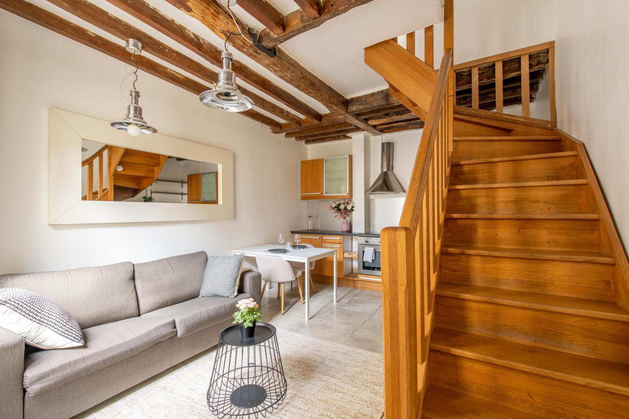 Geranimus 36b : Hearth Of Apartment
