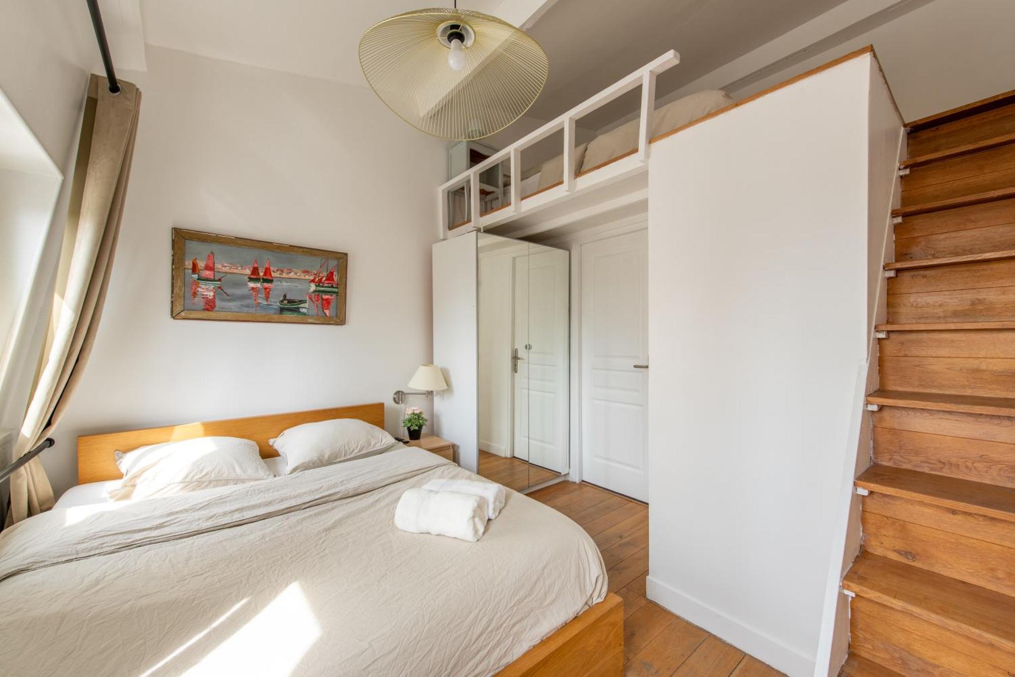Geranimus 36b : Hearth Of Apartment *
