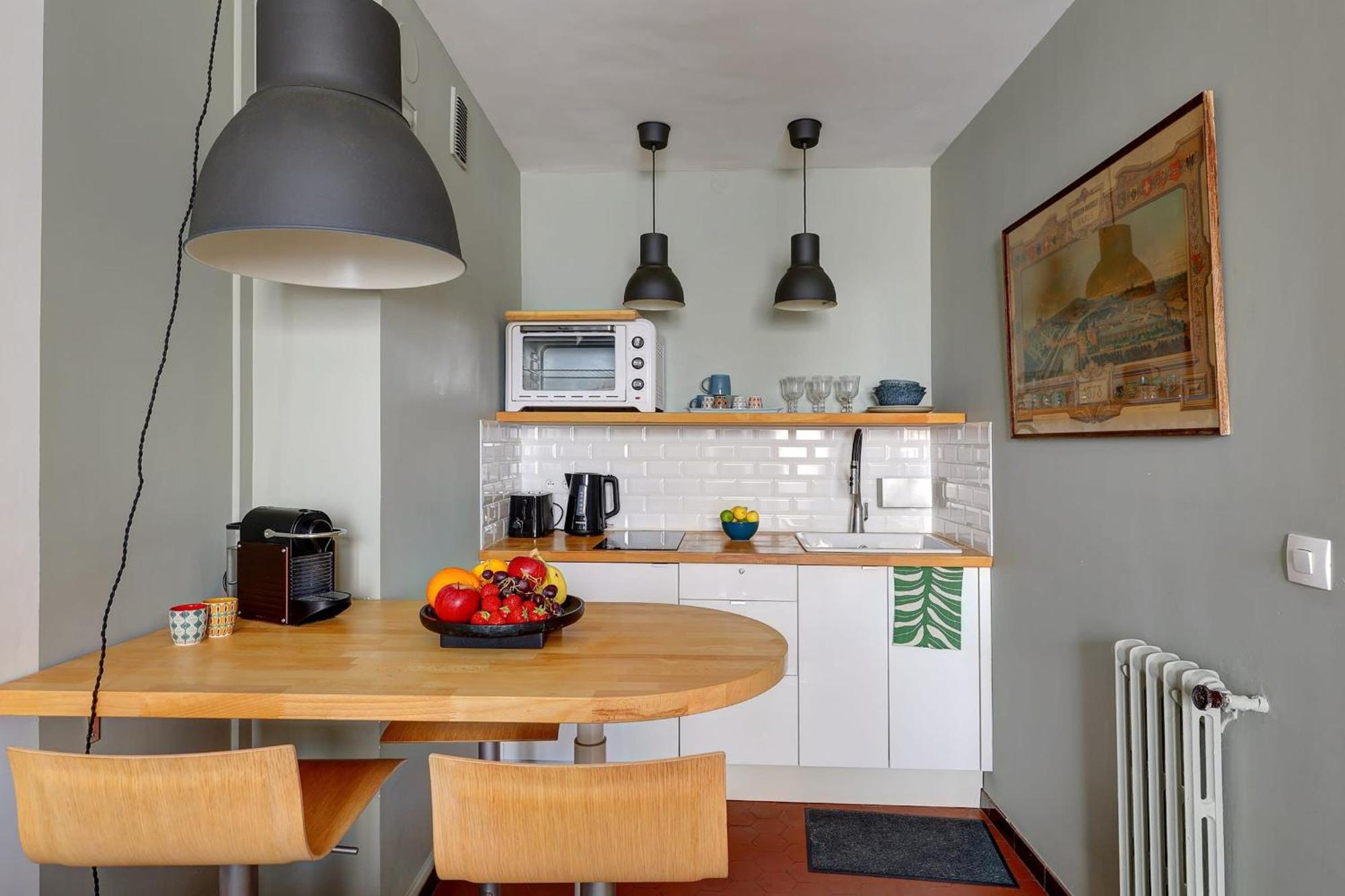Notre Dame & La Seine With Balcony - Cityapartmentstay Apartment Paris