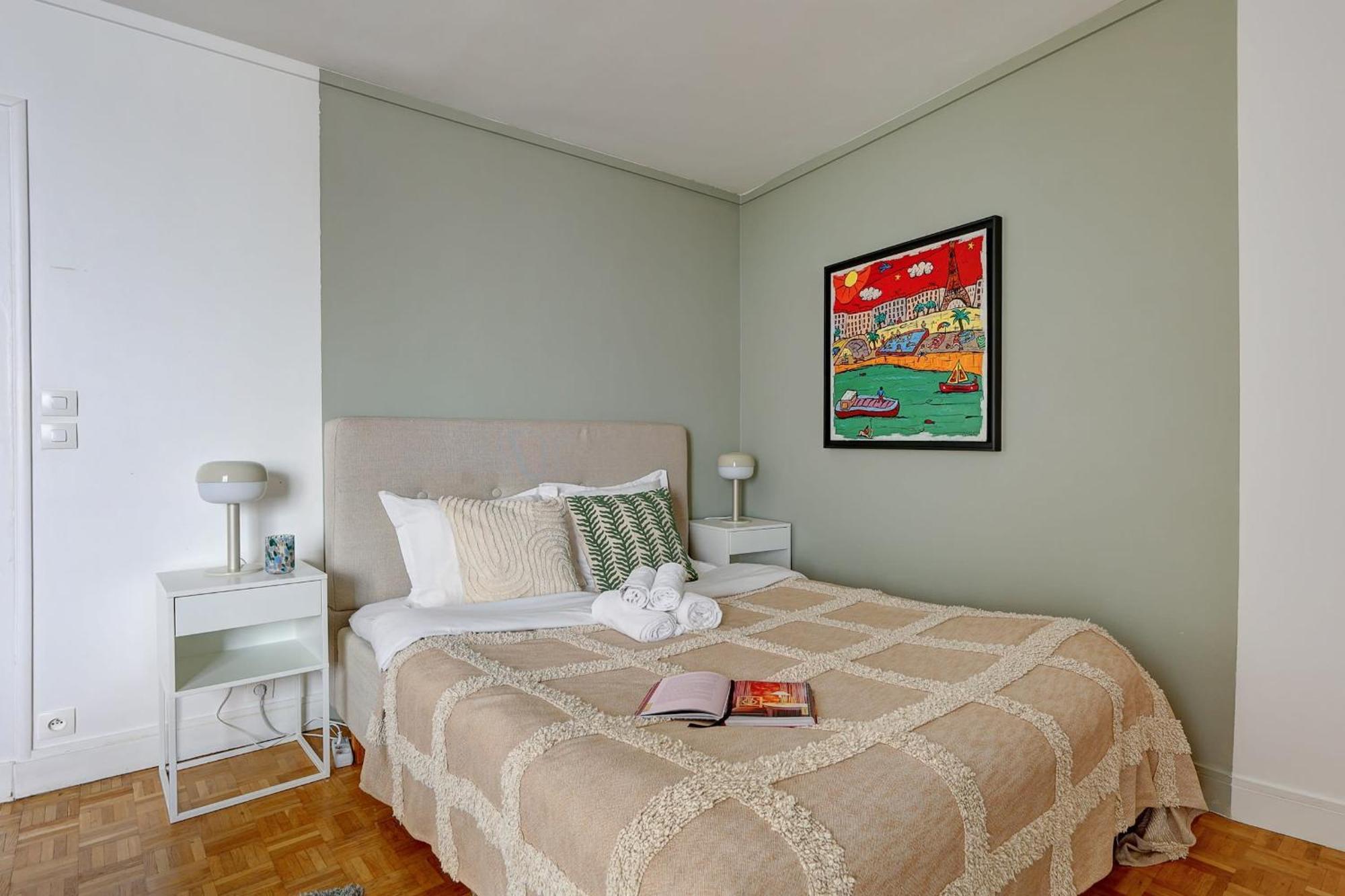 Notre Dame & La Seine With Balcony - Cityapartmentstay * Paris