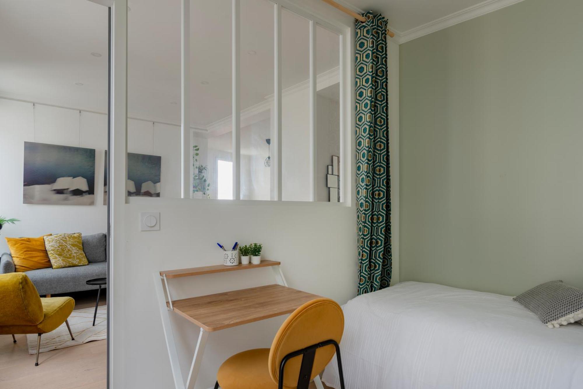 Sacre Coeur Apartment *