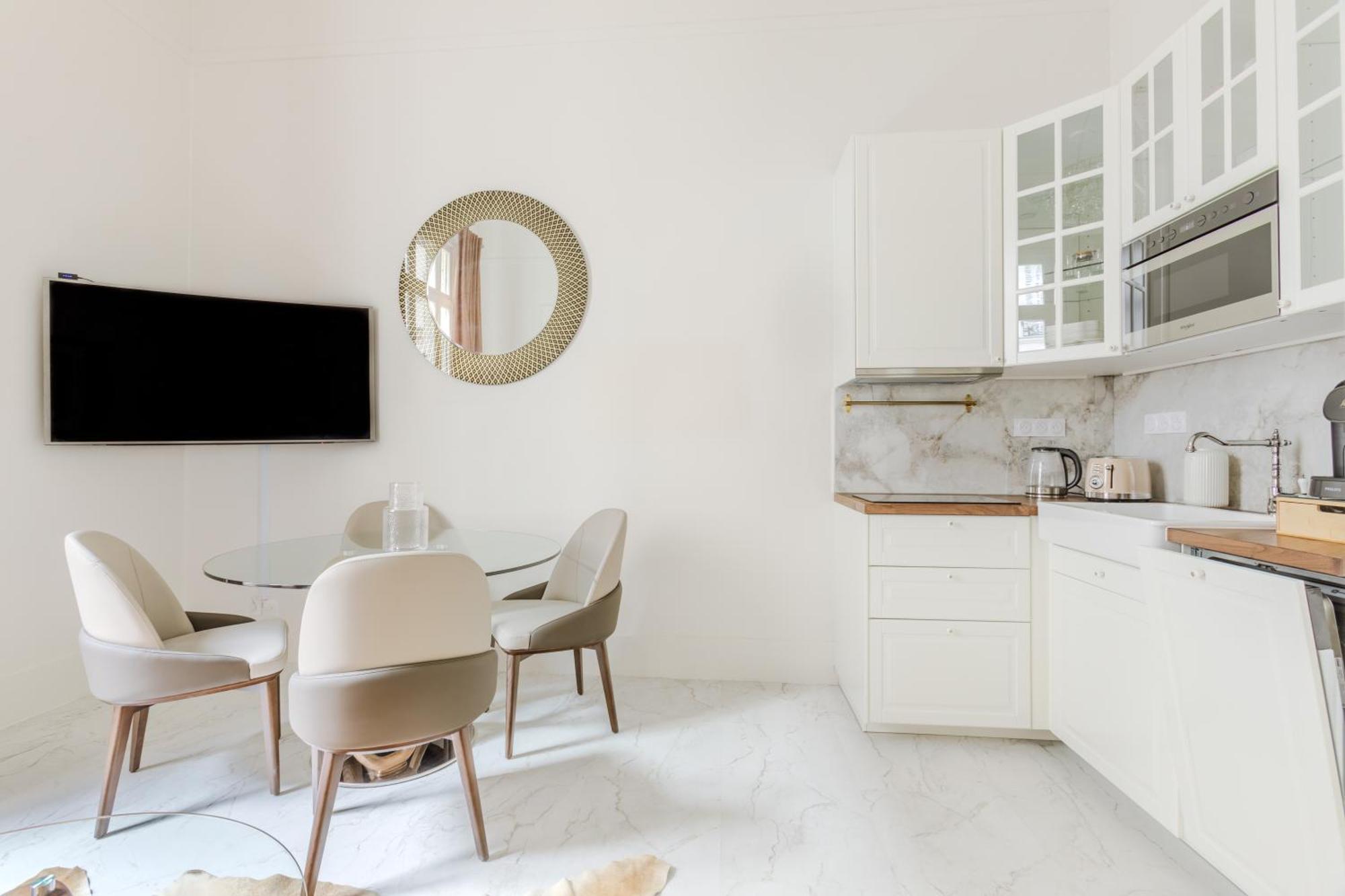 Caf Friedland Apartment *