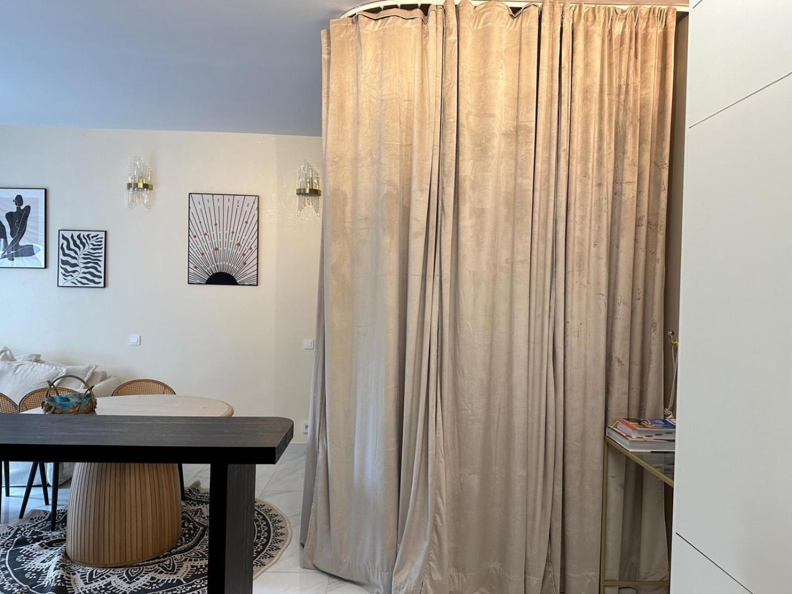 Montaigne - Champs Elysees Luxury&design / 110 M2 Apartment *