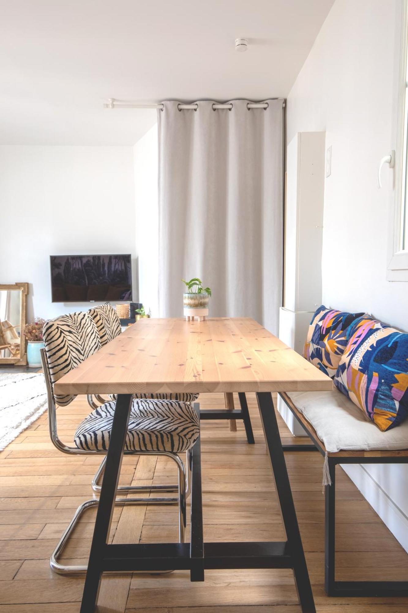 Luxury Floor Duplex Near Le Marais Paris