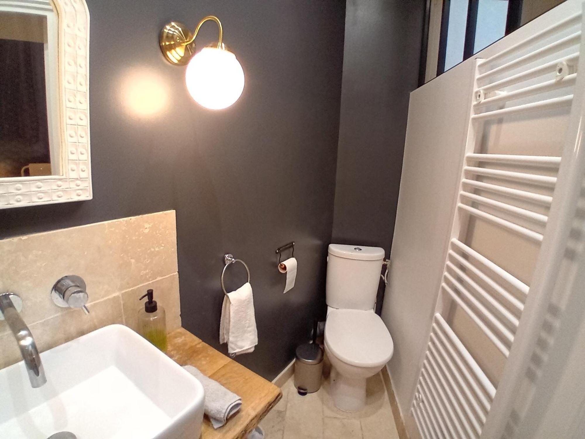 Appartement Center 6eme ,gare Montparnasse 1 Minute,5 Minute Eiffel Tour And Louvre Meusm Paris