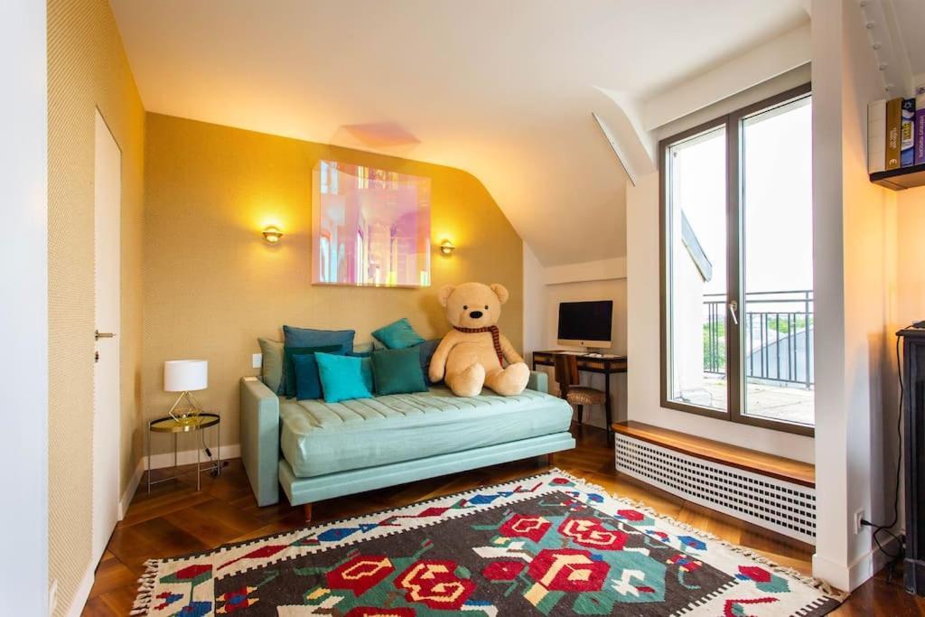 New Rbnb Eiffel Tower Rooftop 360 Terrace View And Parking Apartment