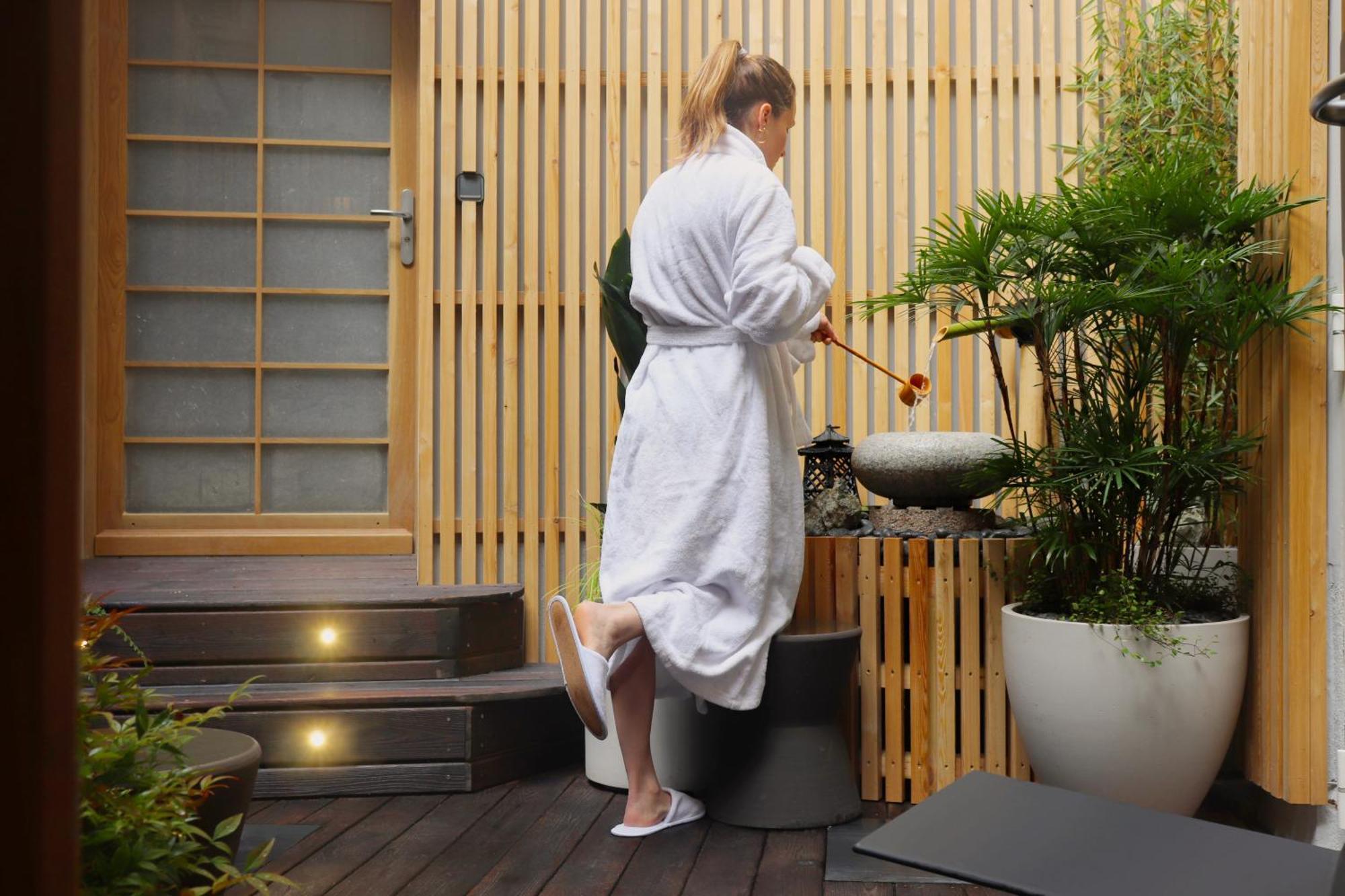 Western Premier Littéraire Le Swann Hotel 4*