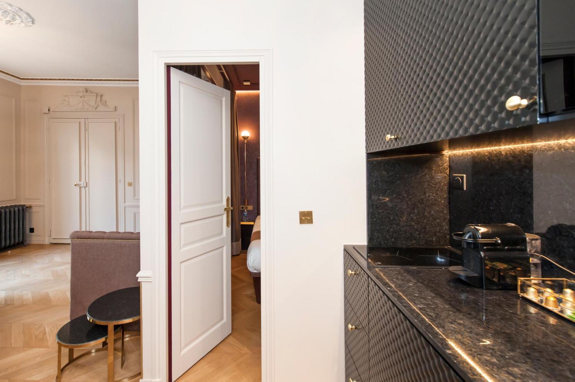 Pick A Flat's Champs Elysees - Rue Lincoln Paris