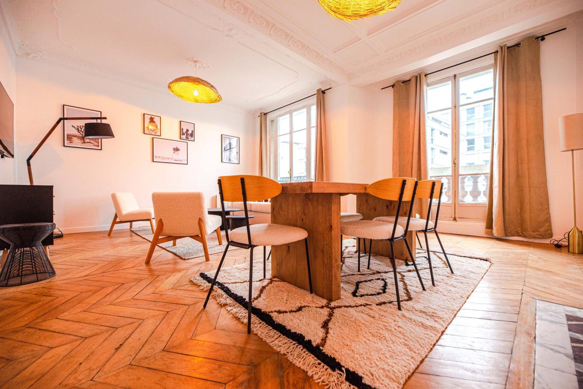 Appartement Gustave Eiffel - *
