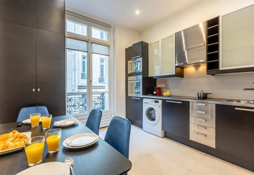 Apartment Luxurious Flat 180 M2 Champs-elysees *