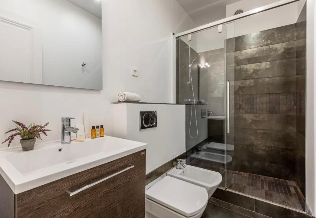 Luxurious Flat 180 M2 Champs-elysees *