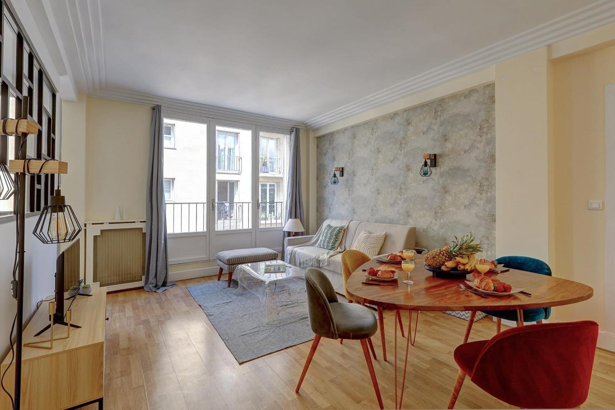 Apartment Tower 1br Cozy