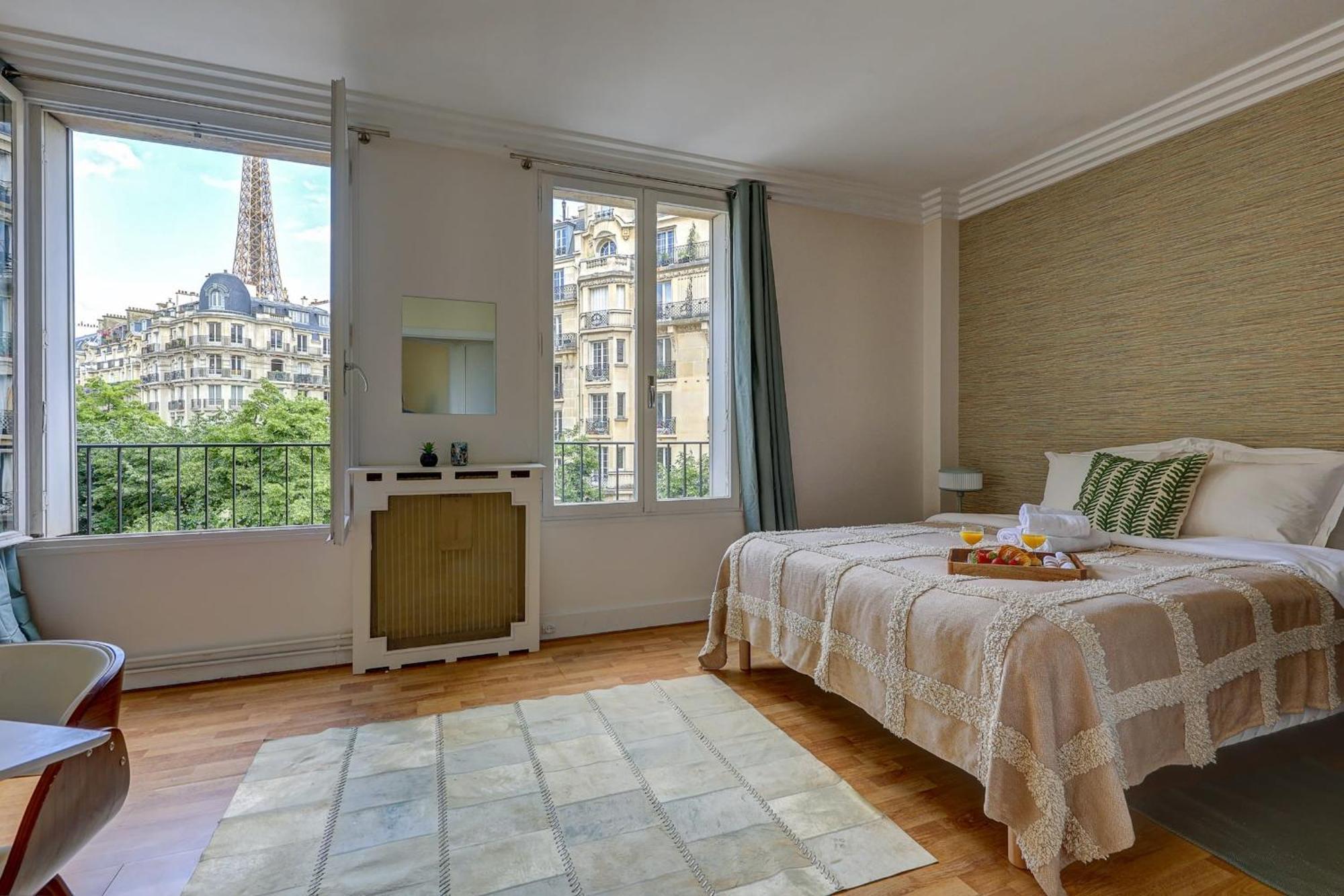 Tower 1br Cozy Paris