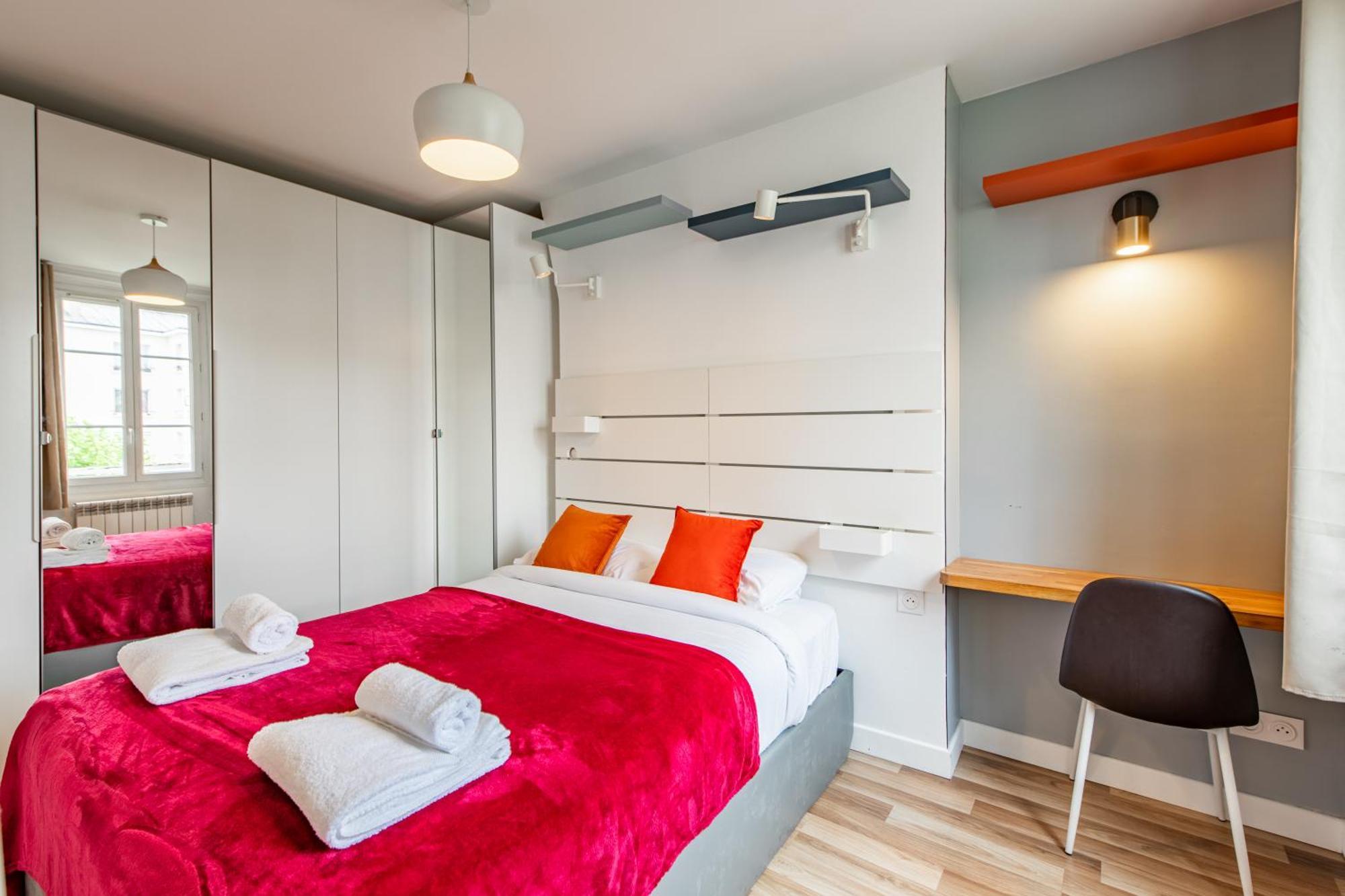 Cozy 1-bedroom With All Amenties In Montmartre Apartment *