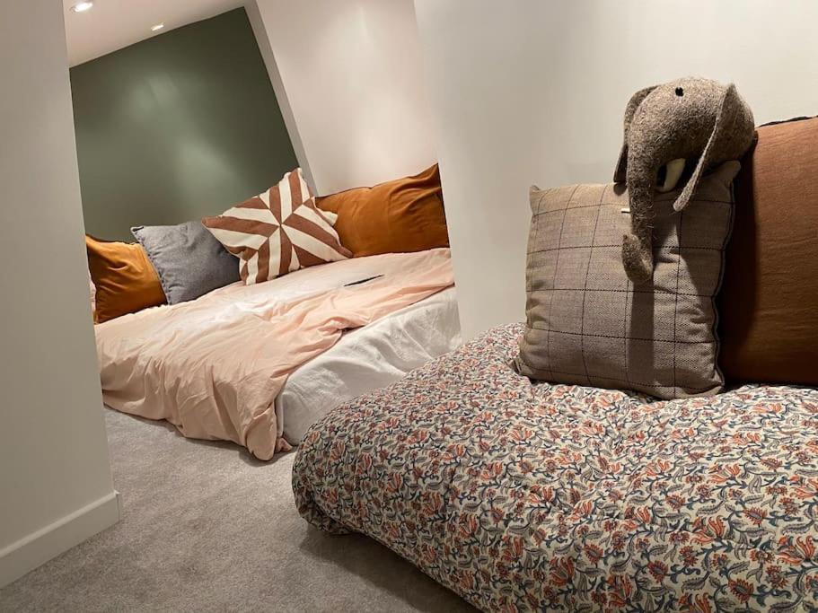 Charming Newly Renovated In The Heart Of St Germain Des Pres Apartment Paris