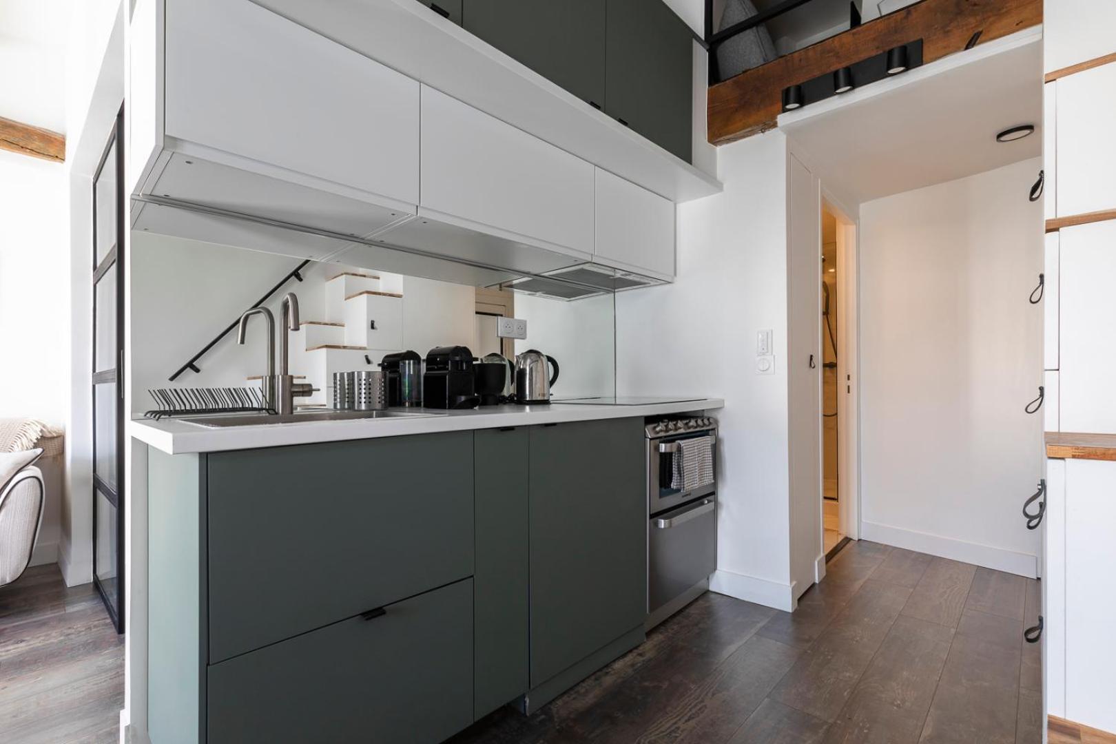 Charming Newly Renovated In The Heart Of St Germain Des Pres *