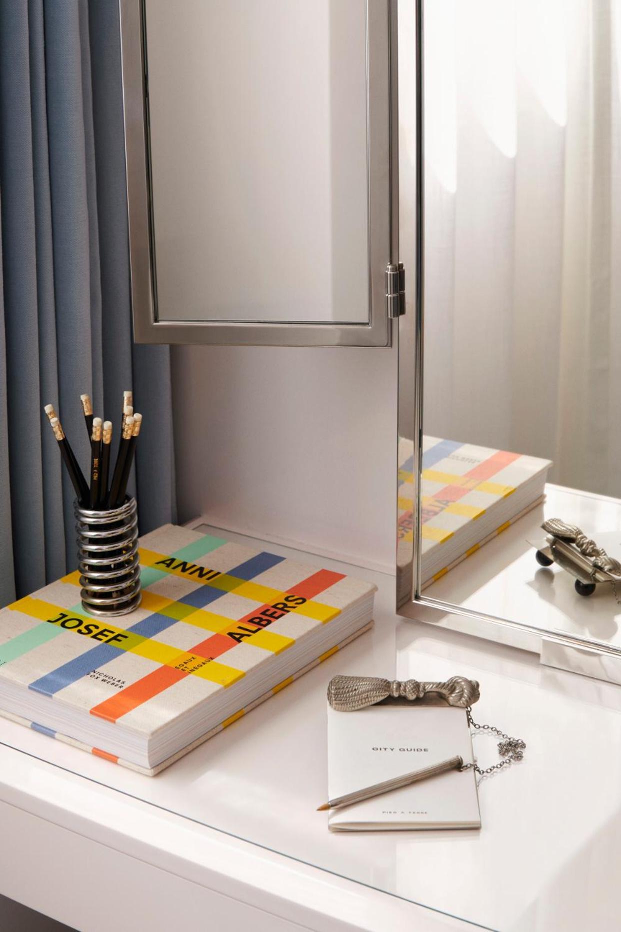 Pied A Terre Arts Et Metiers Paris