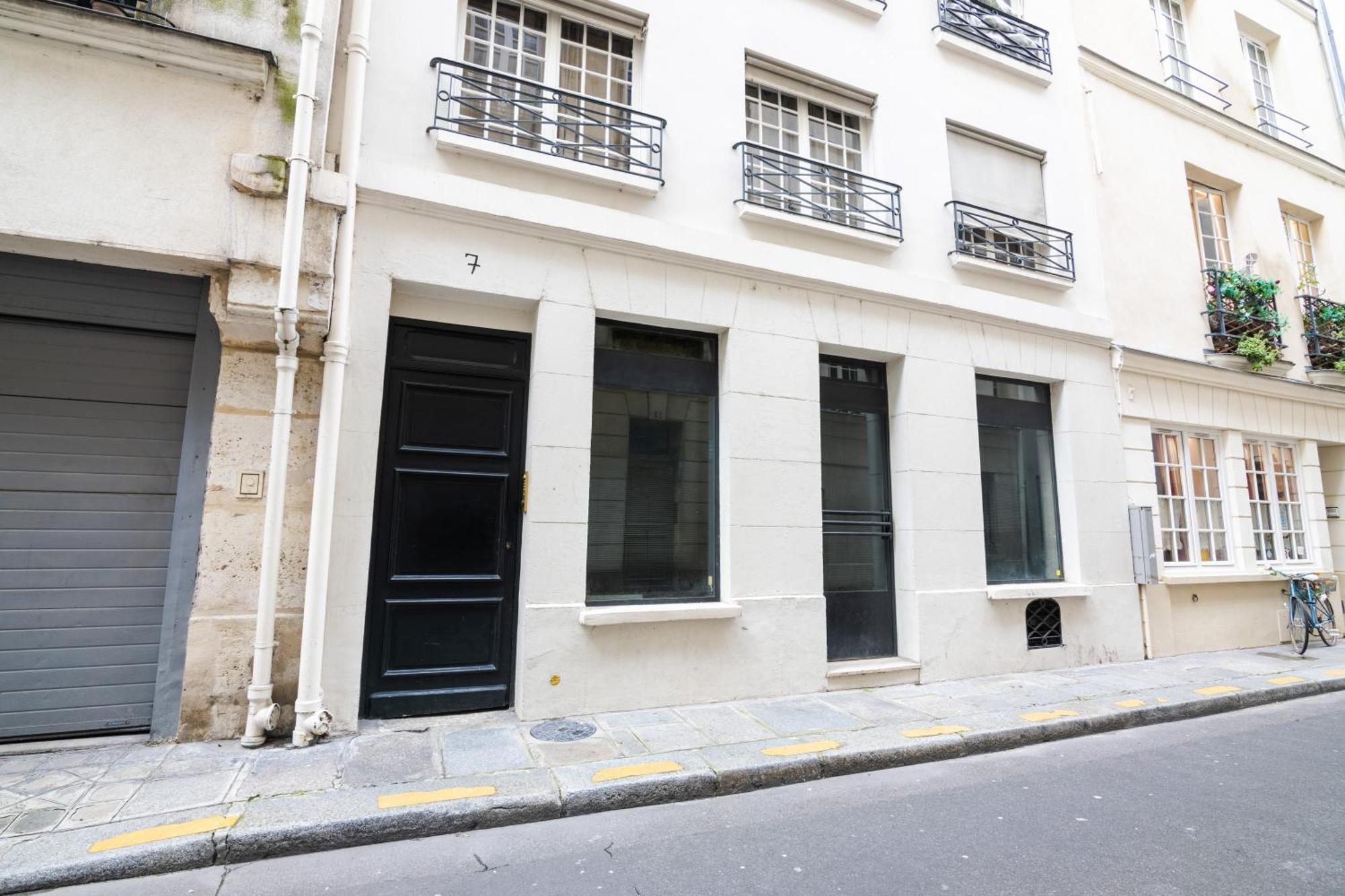 Appartement Au Coeur De Ile Saint-louis Free Netflix Paris