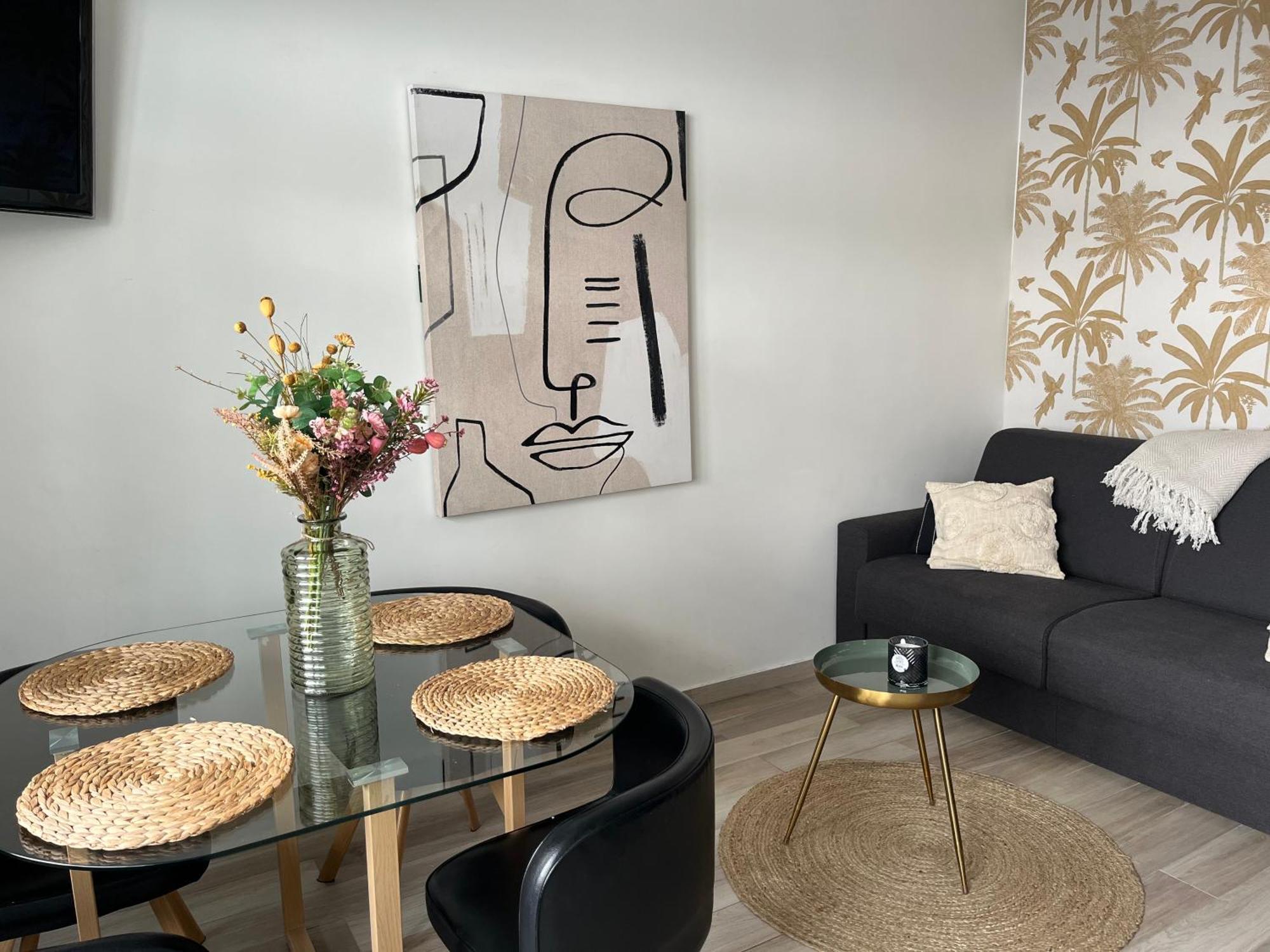 Apartment Montmartre Sacre Coeur Duplex Paris