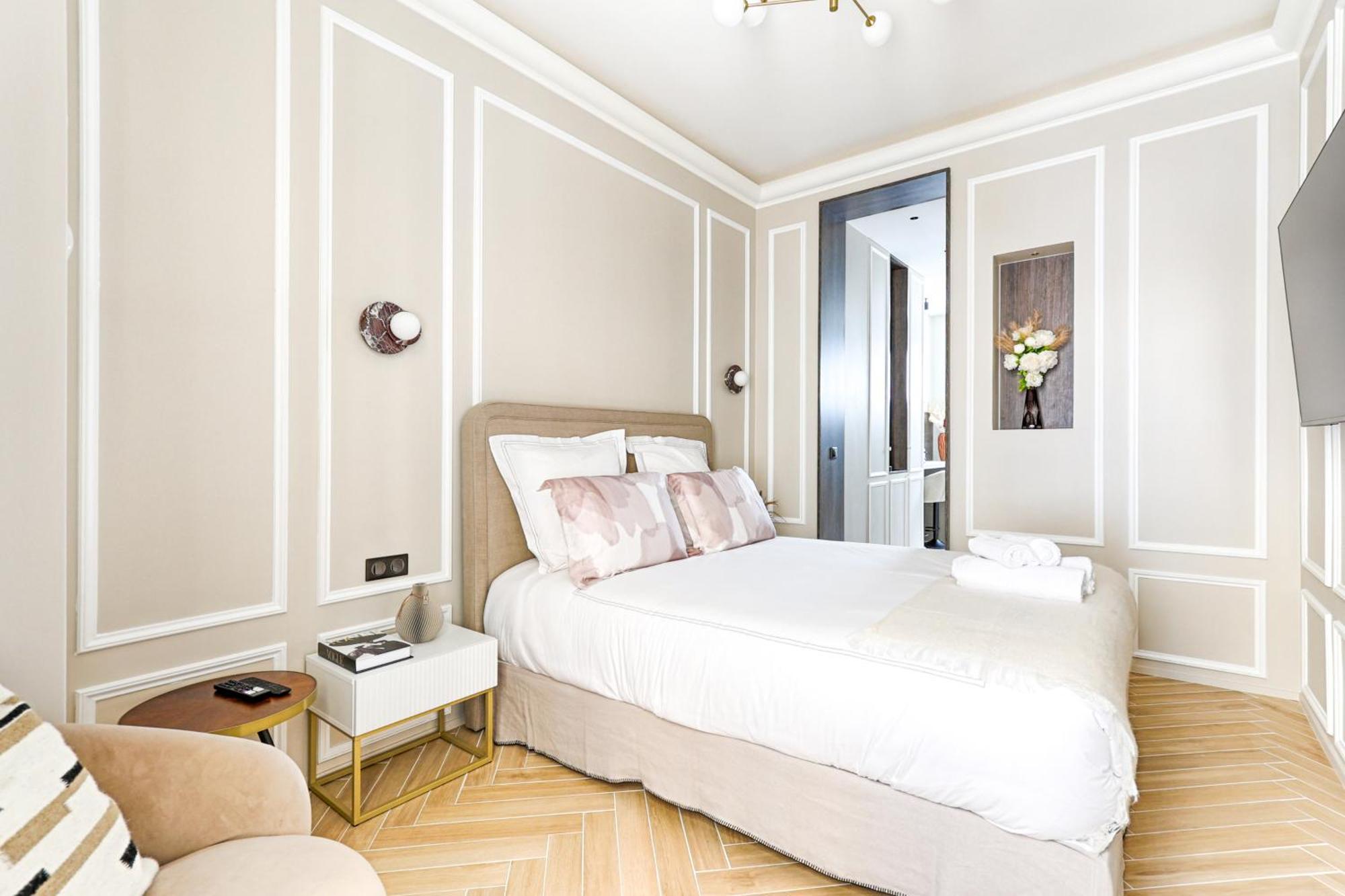 Apartment Luxury And Design Invalides