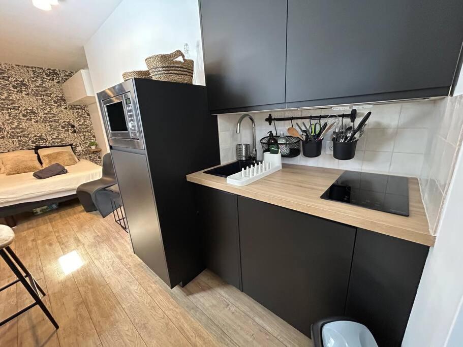 Fully Renovated For 2 * Paris