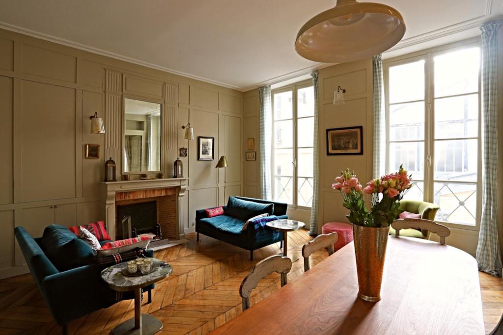 Beautiful Jardin Luxemboug Rue Ferou * Paris