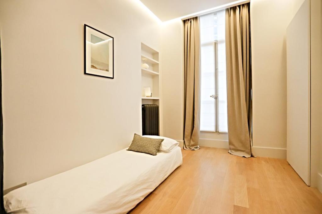 Apartment Beautiful Jardin Luxemboug Rue Ferou