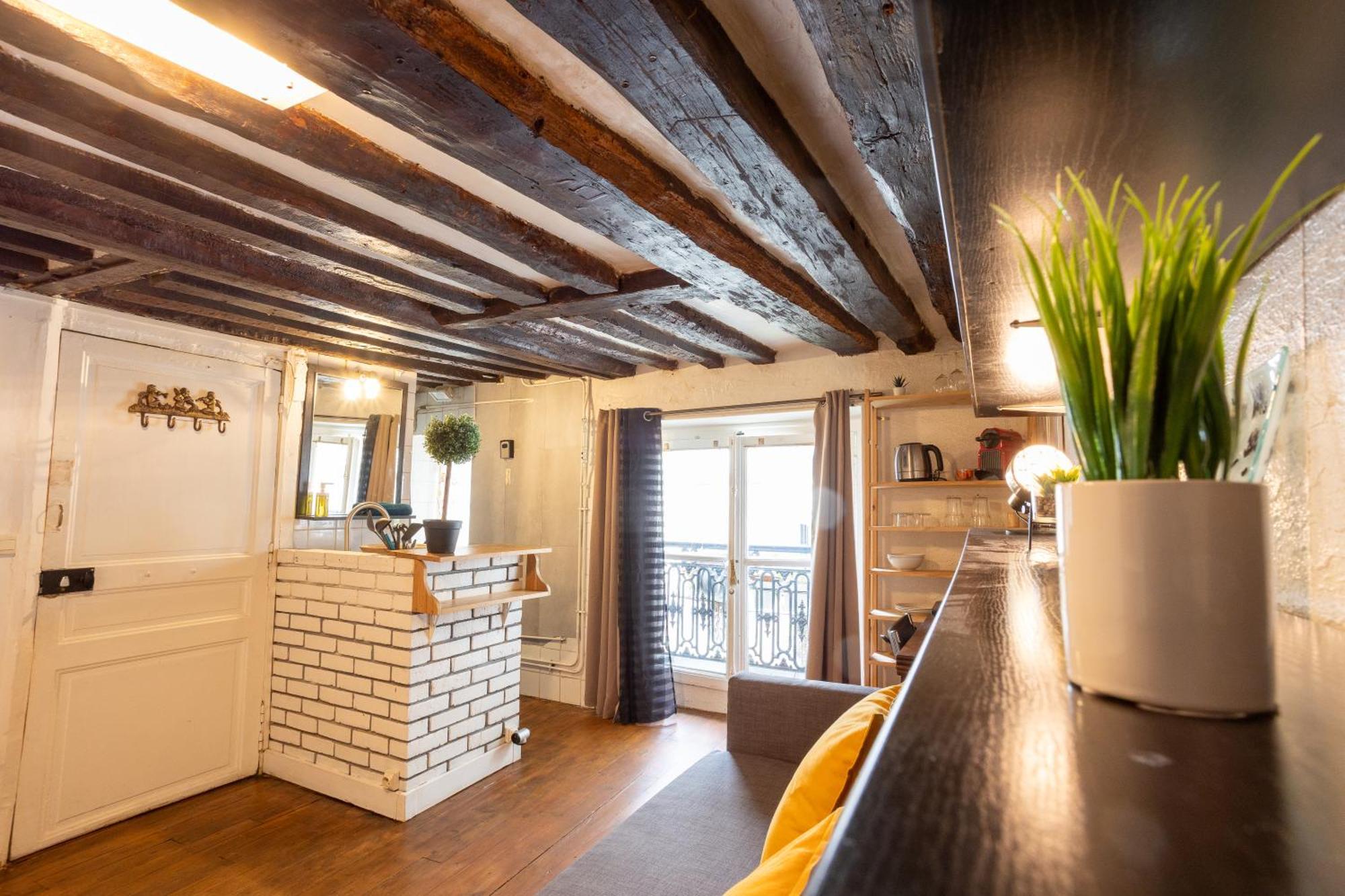 Studio Cosy Romantique En Plein Coeur De Appartement
