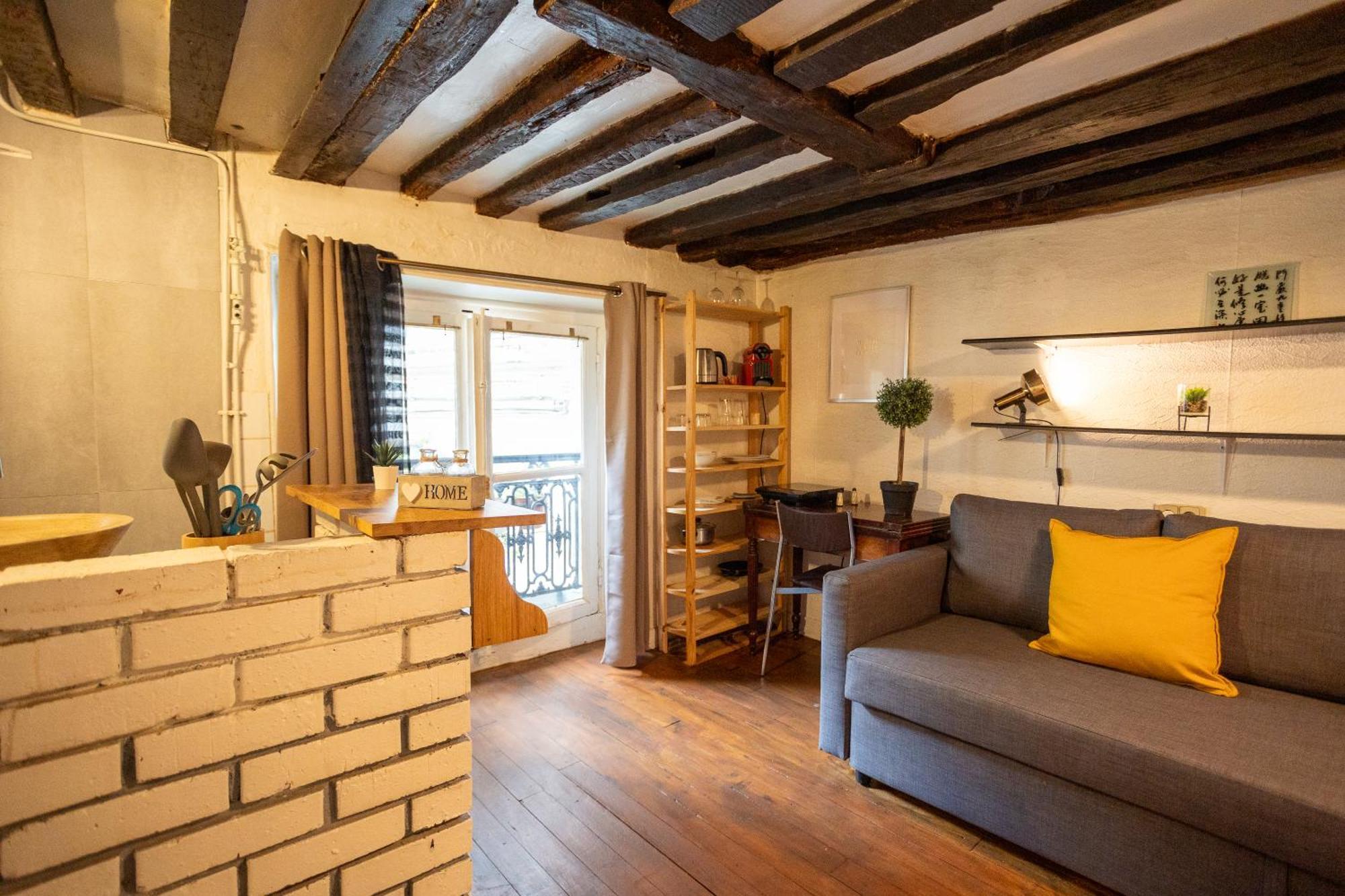 Appartement Studio Cosy Romantique En Plein Coeur De Paris