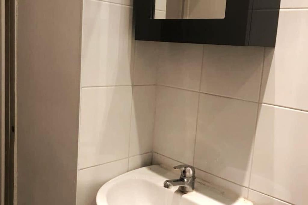 Functional Apartment, Belleville, 11 Appartement