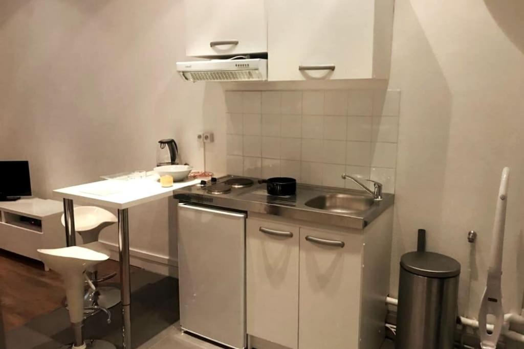 Appartement Functional Apartment, Belleville, 11 *