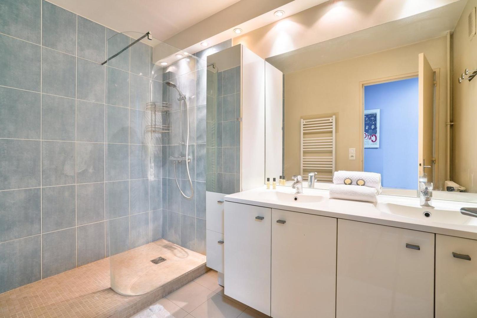 Guestready - 105m2 Bright Paris