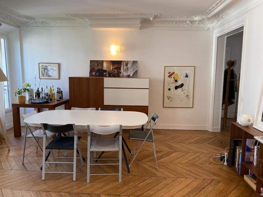 West Livingtrendy Area Spacious 2br Opera Montmartre Paris