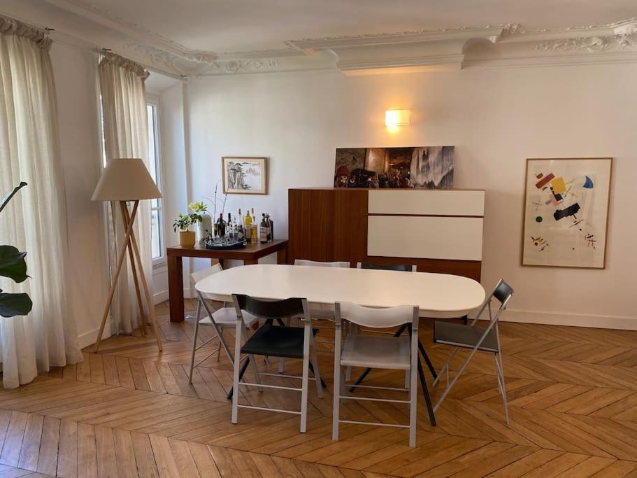 Apartment West Livingtrendy Area Spacious 2br Opera Montmartre