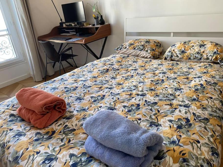 West Livingtrendy Area Spacious 2br Opera Montmartre Apartment Paris