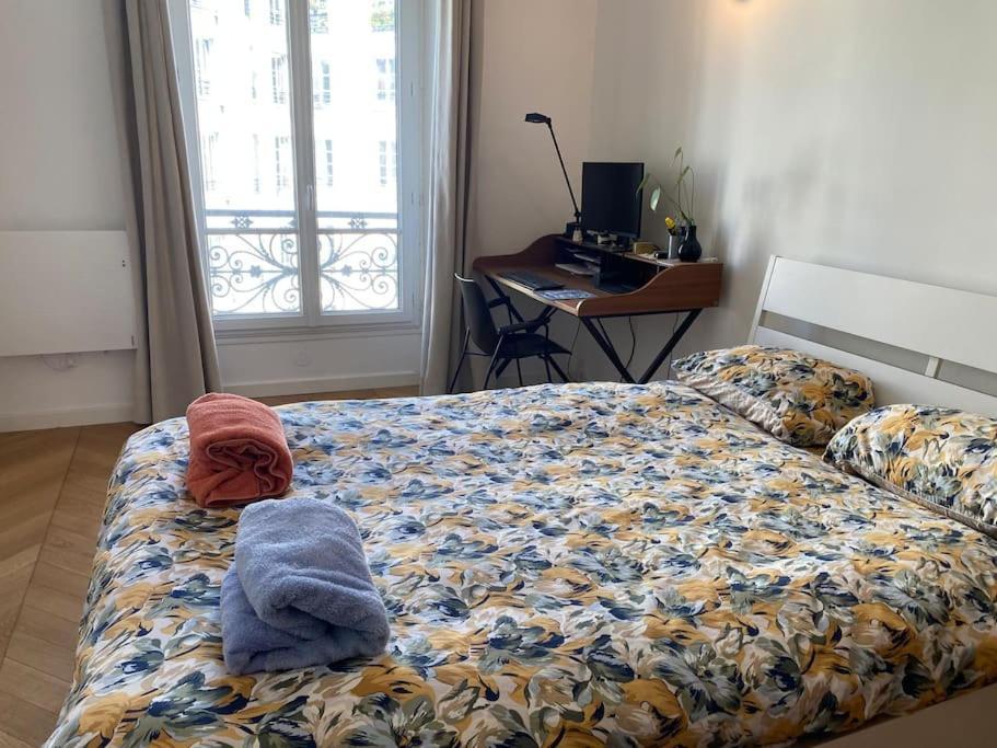 Apartment West Livingtrendy Area Spacious 2br Opera Montmartre