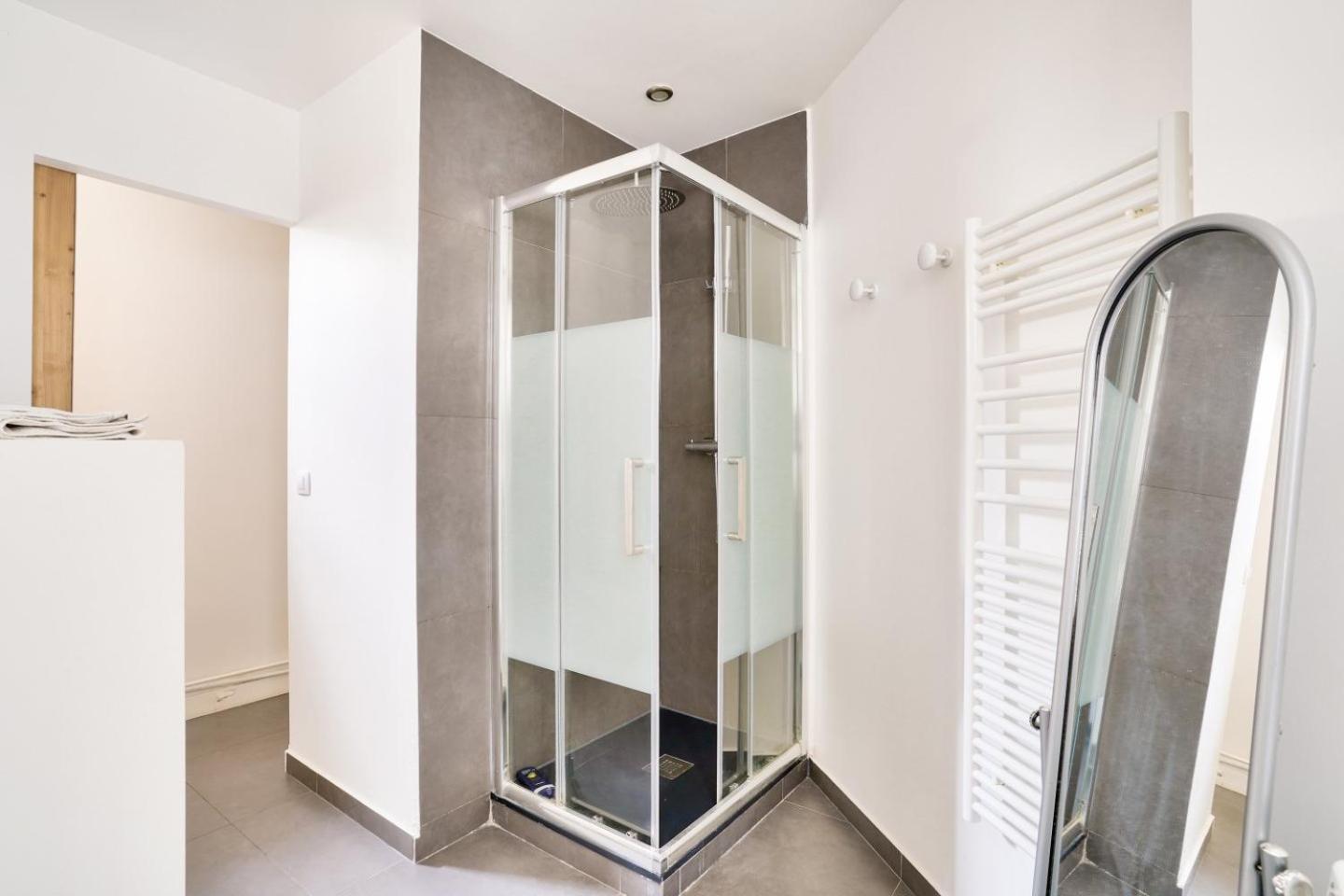Apartment Sublime In The 17th District *