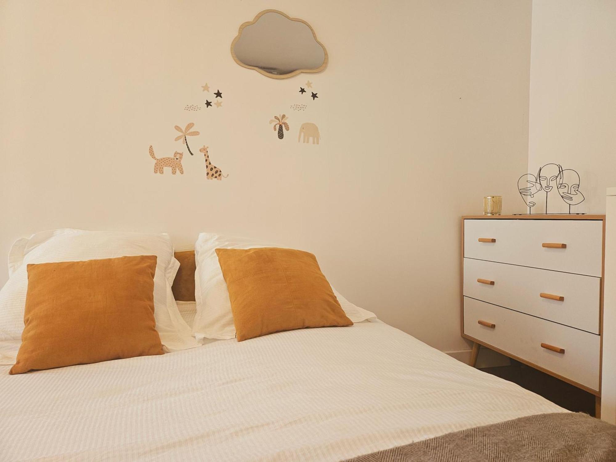 Champs Elysees Luxury Appartement *