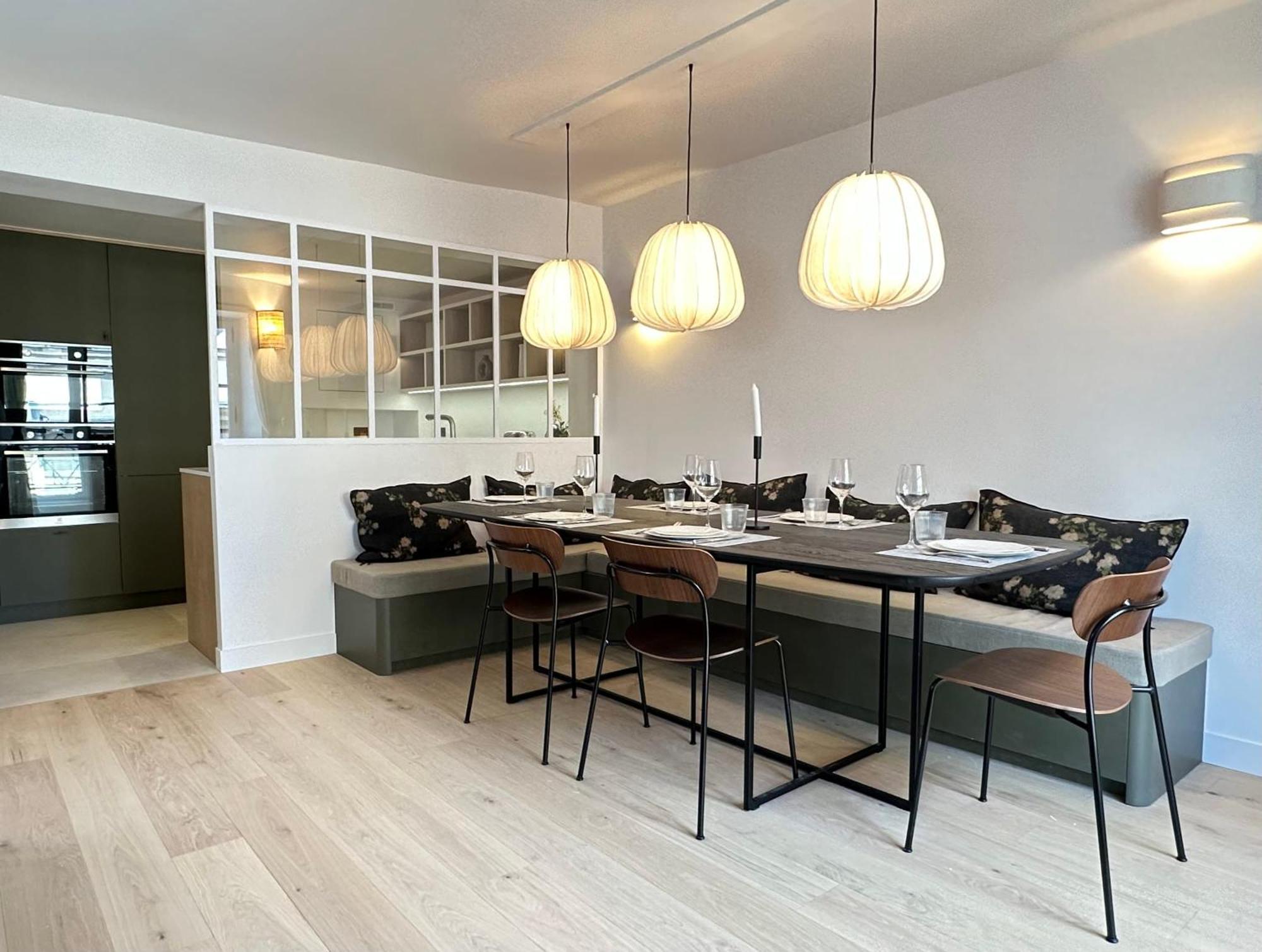 Spacious Luxembourg Garden Family Flat Apartment