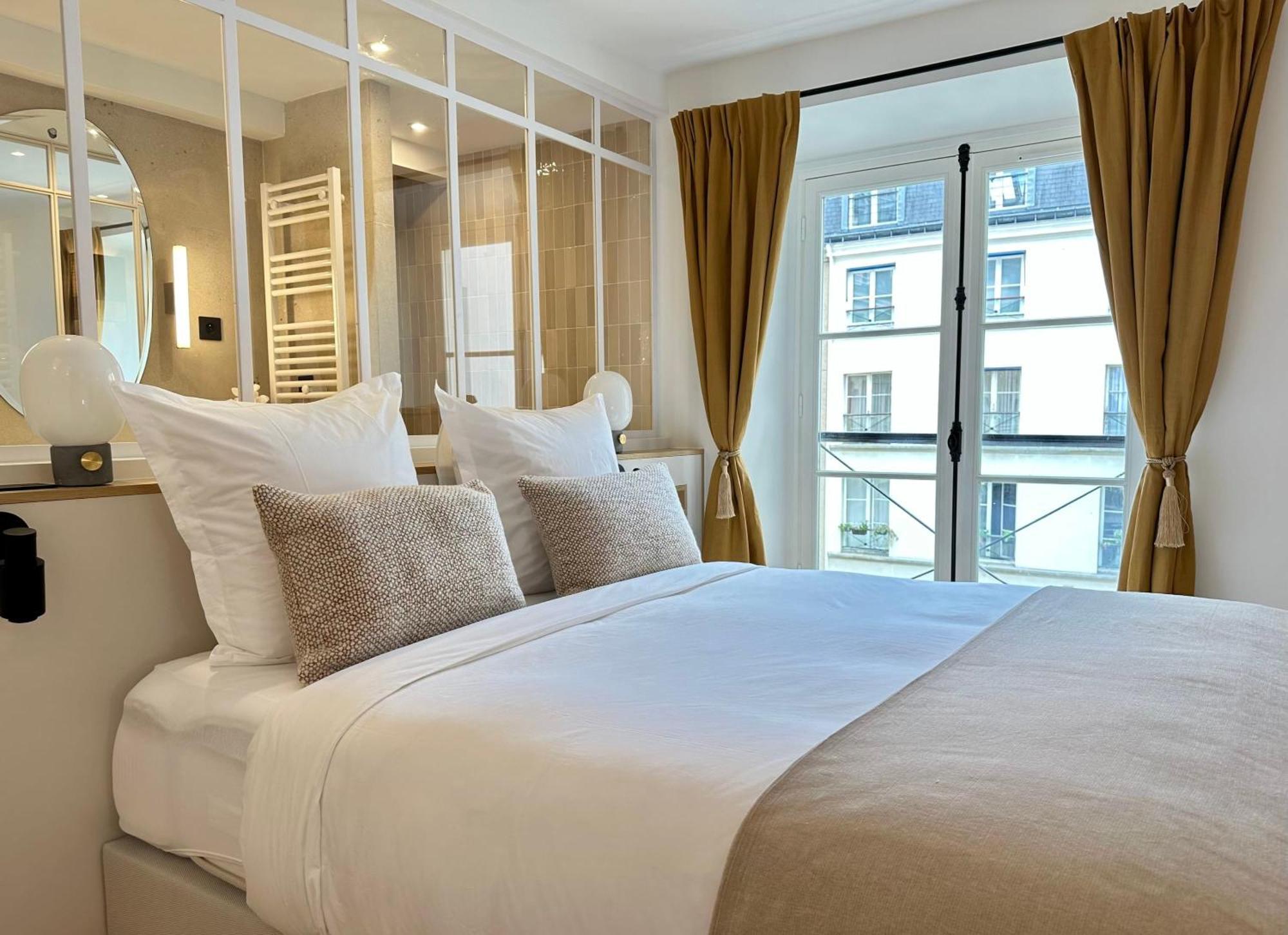 Spacious Luxembourg Garden Family Flat Apartment Paris