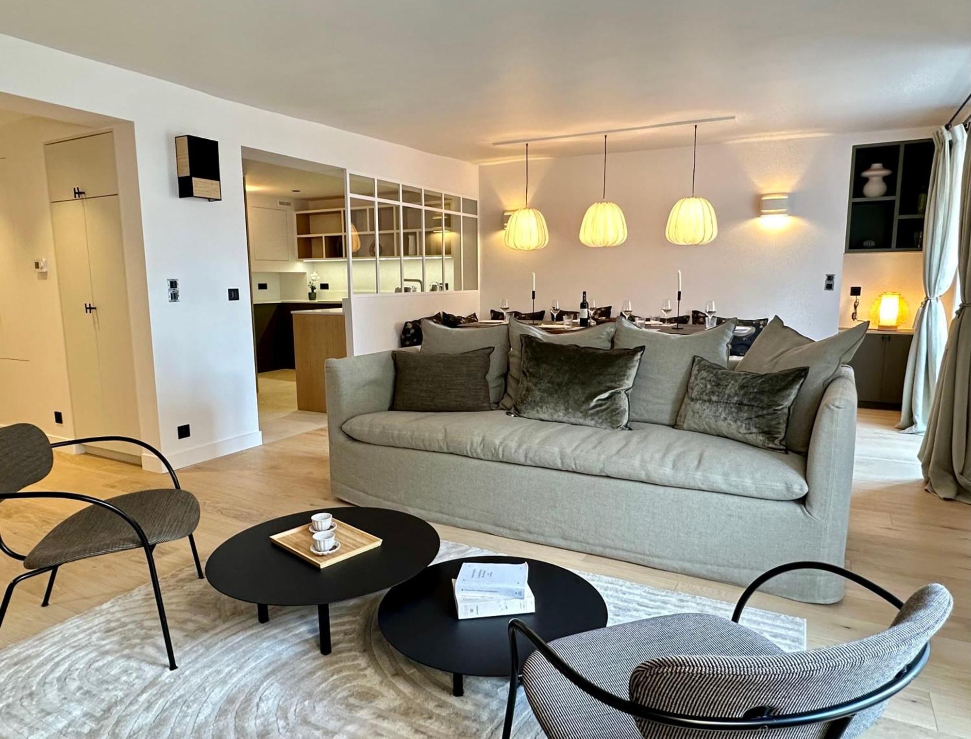 Spacious Luxembourg Garden Family Flat Paris