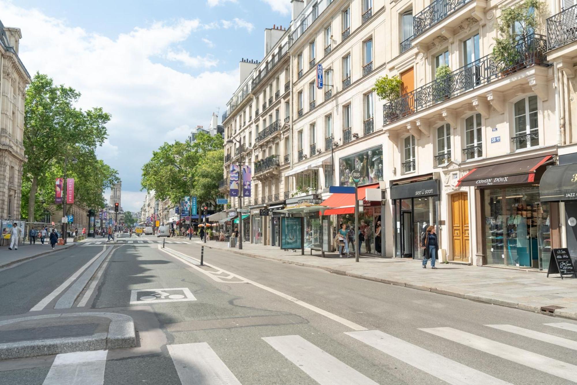 Appartement Merveilleux En Pleins Coeurs Du Marais